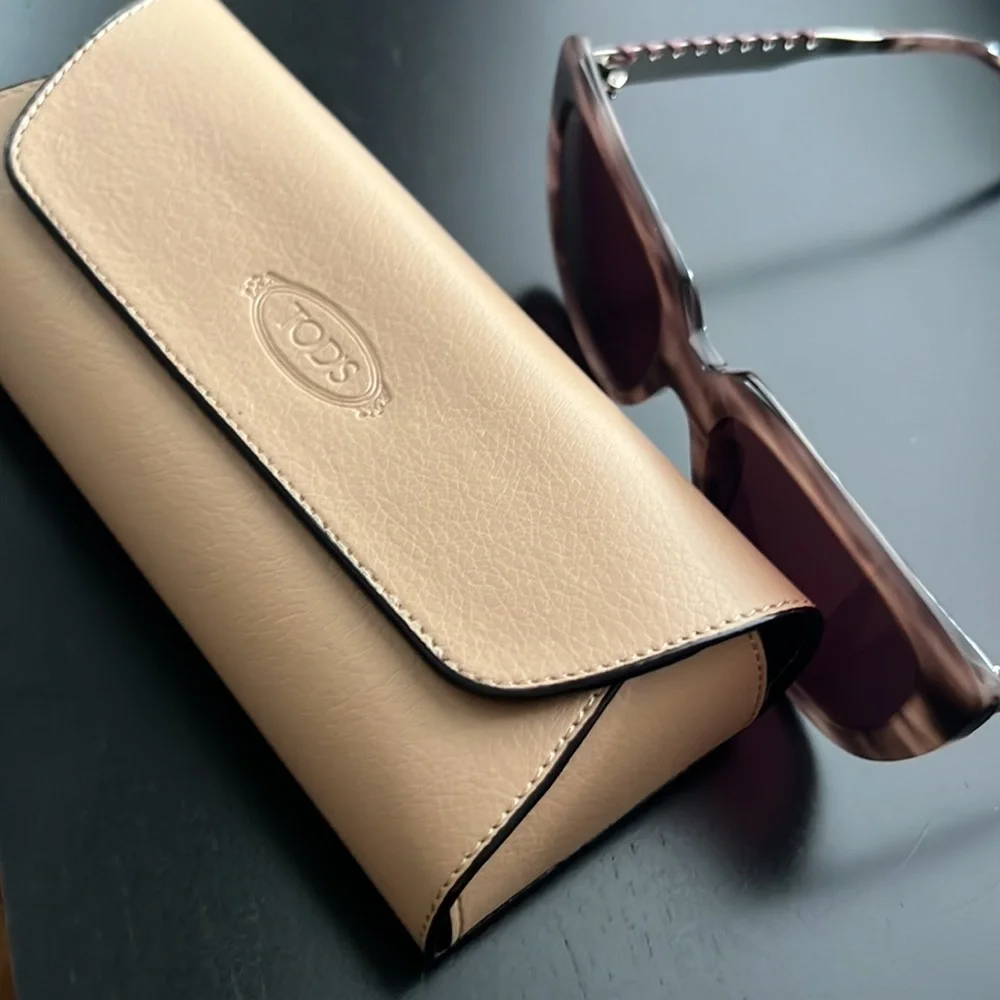 Tod’s Women’s Authentic Sunglasses Shades with Case Whipstitched Leather